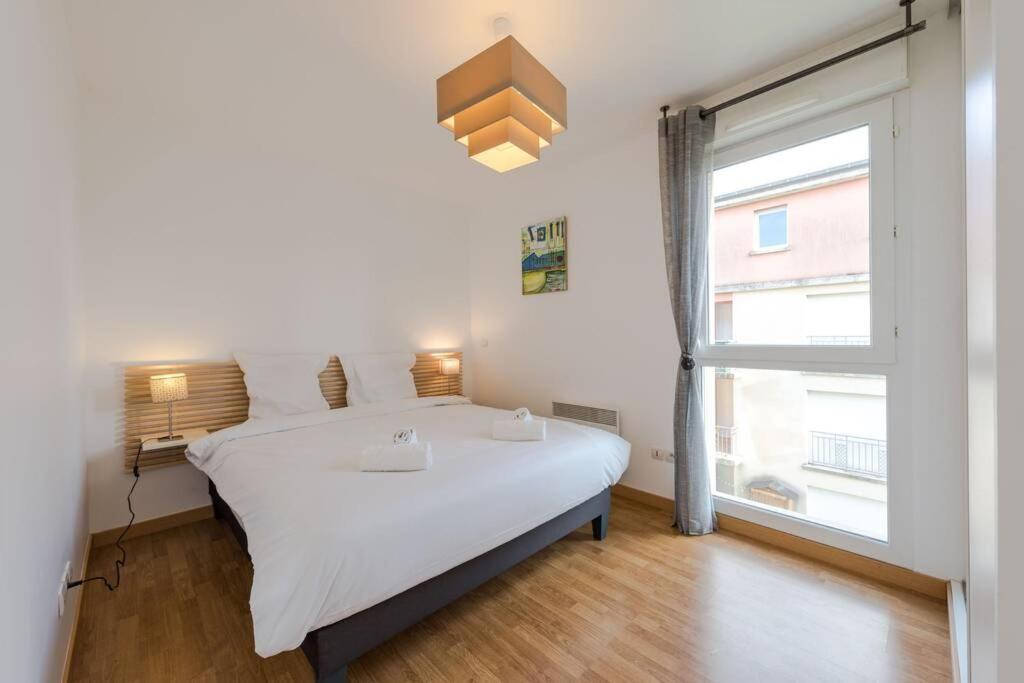 Crystal Apartment Disneyland Bmyguest Montévrain Esterno foto
